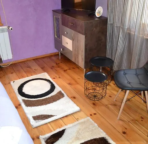 Apartment Secession Style *